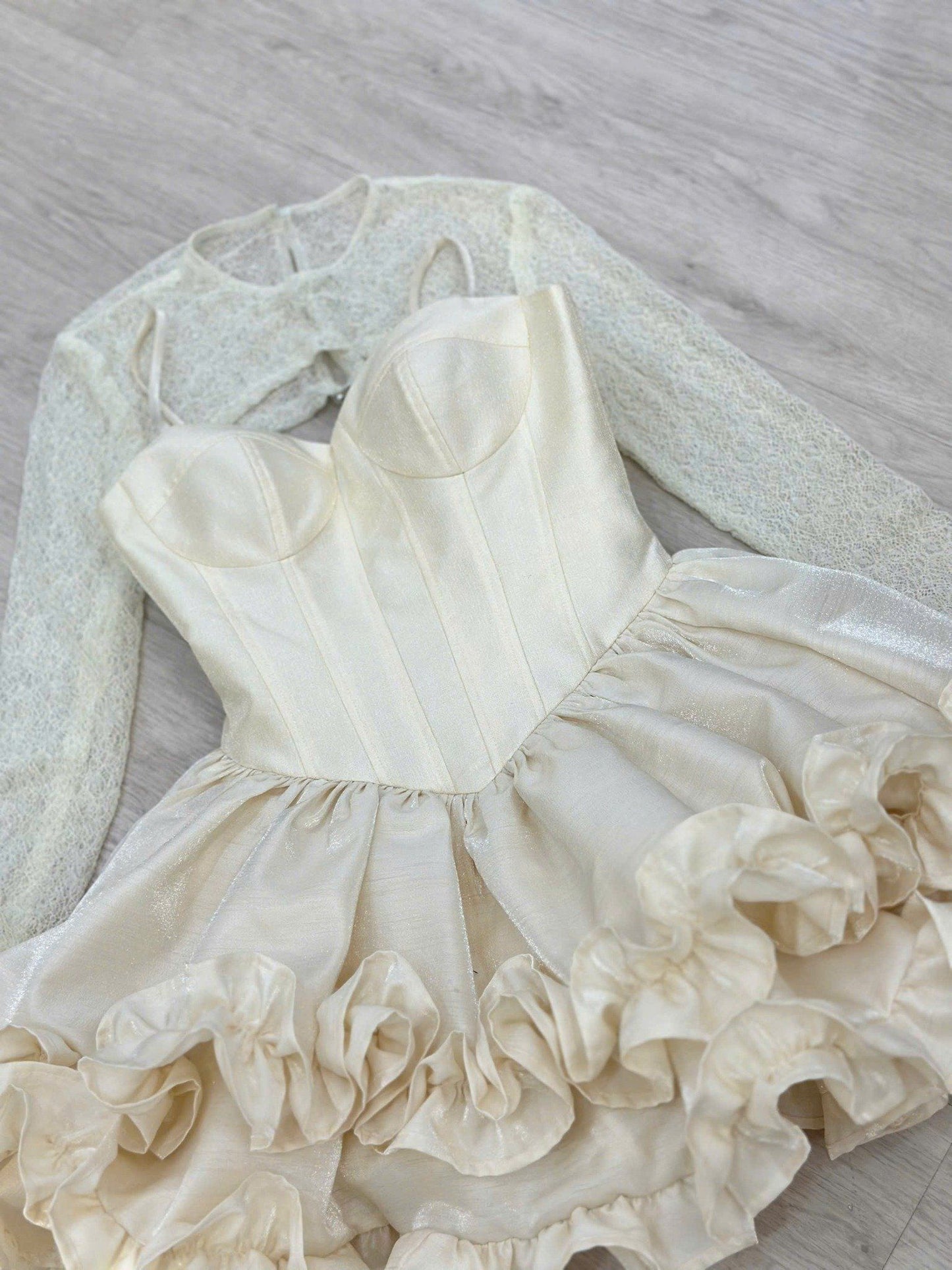 Wonderhouse Linly Dress (Pre-order)
