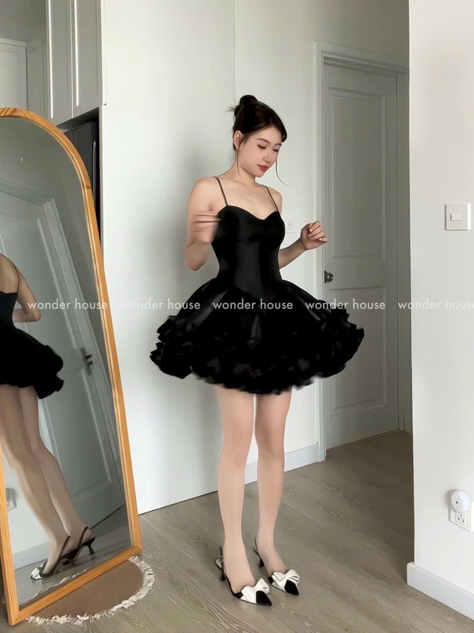 Wonderhouse Linly Dress (Pre-order)