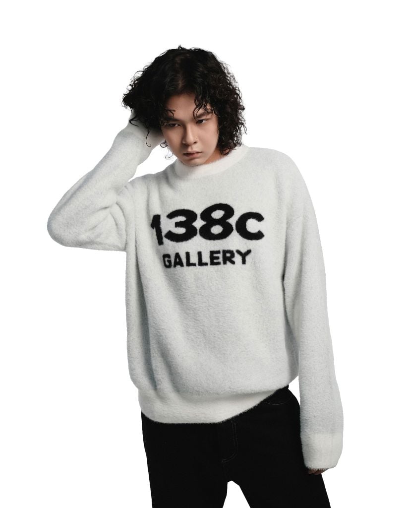 138Cknit Pure Love Knit Fuzzy Sweater