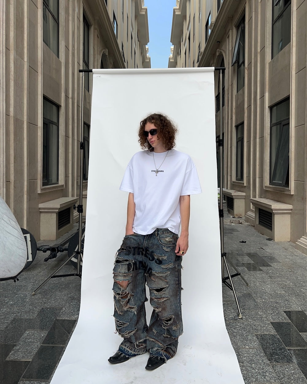 Stressmama Destroyed Jeans (Ready to ship)