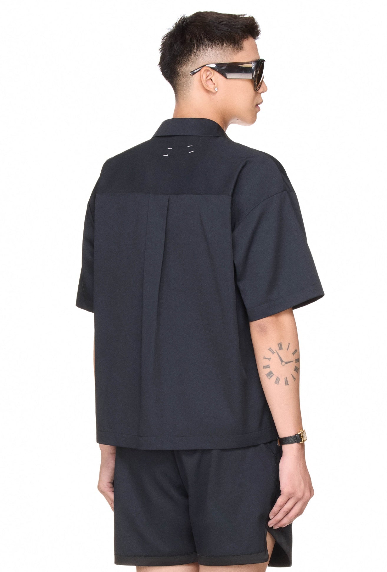 The Beuter Embroidered Button Up Shirt - Black