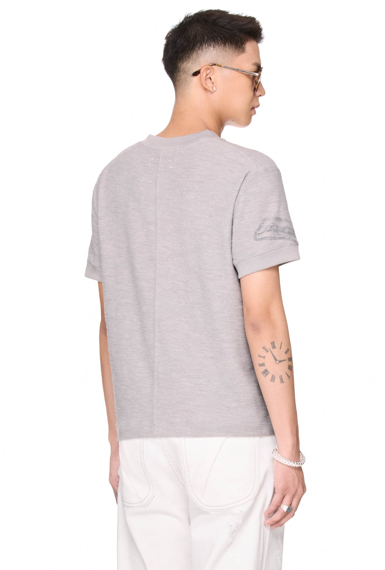 The Beuter Ringer T-Shirt - Grey