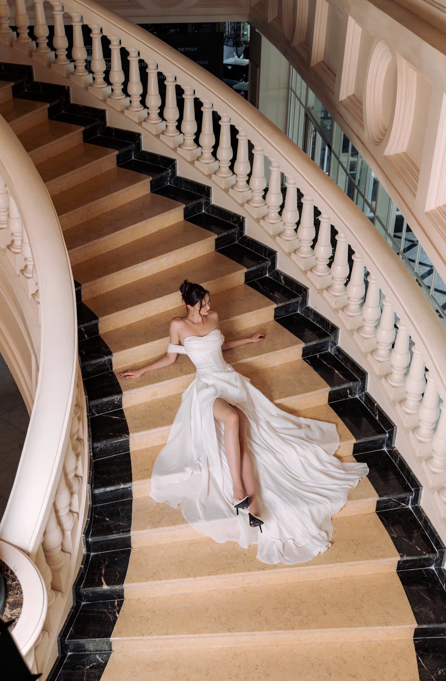 Kisserine Ali Gown Set (Pre-order)