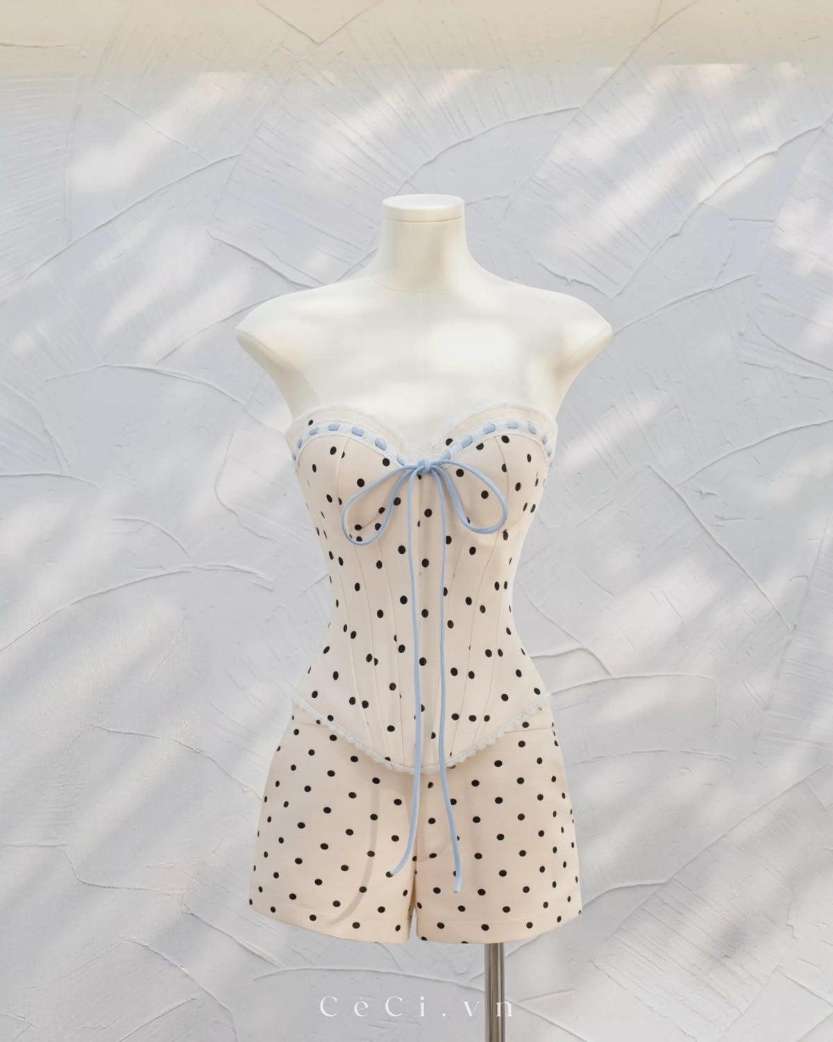 Ceci Amora Short - Ivory Polka