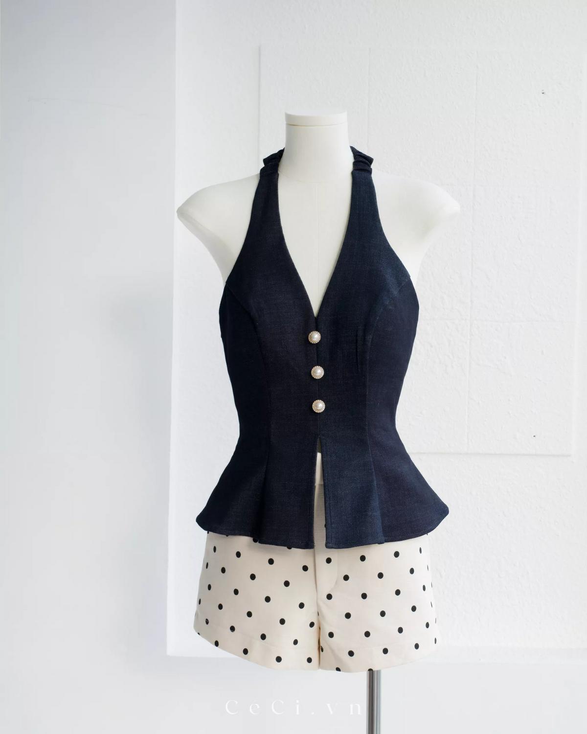 Ceci Amora Short - Ivory Polka