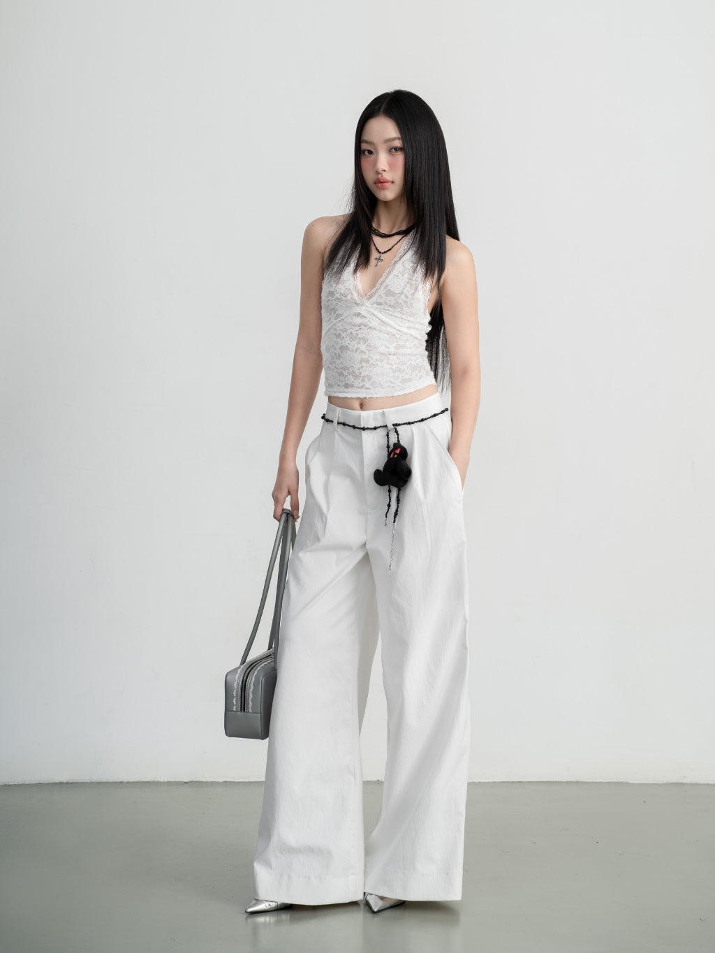 Hoo Design White Lace Halter Open-Back Tie-Neck Top