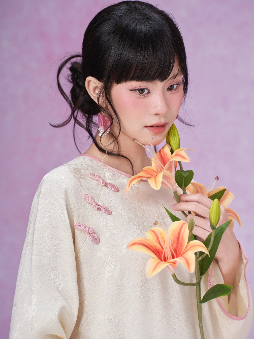 Mieufashionista Modern Straight Ao Dai Thuy Tien