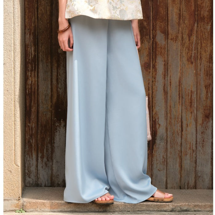 Mieufashionista Modern Straight Ao Dai Thuy Tien
