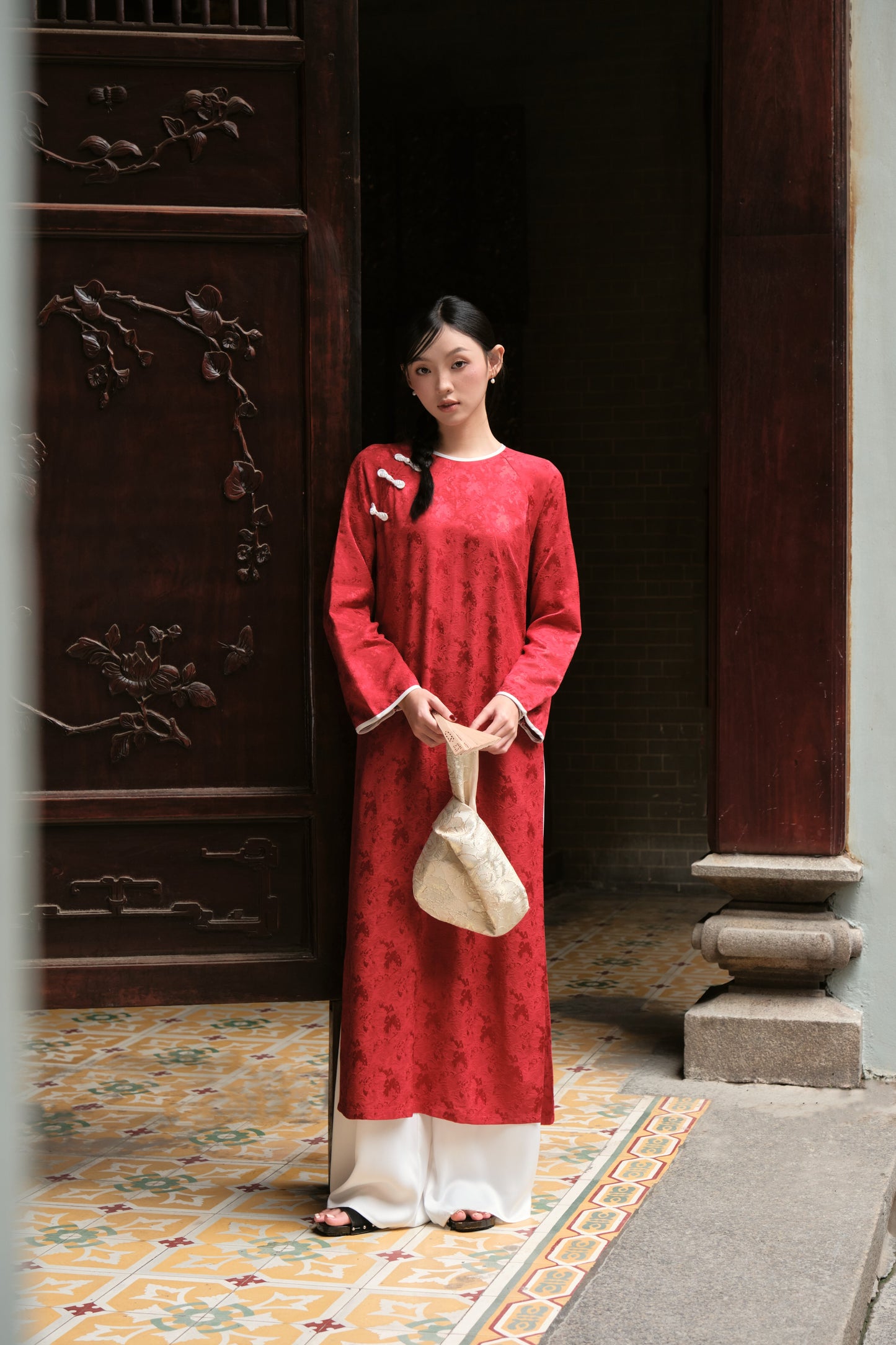 Mieufashionista Modern Straight Ao Dai Thuy Tien