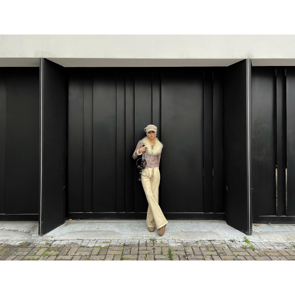 WHOSE Beige Flared Jeans Wash Ver. 1