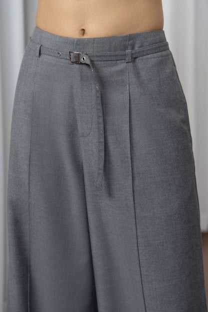 Libe Belt Pleated Trousers (Pre-order)