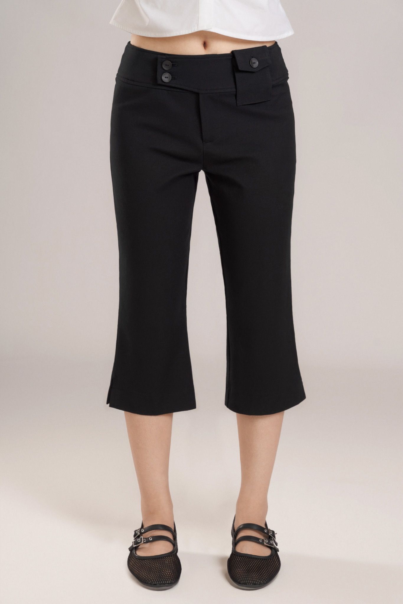 Libe Black Khaki Capri Trousers (Pre-order)