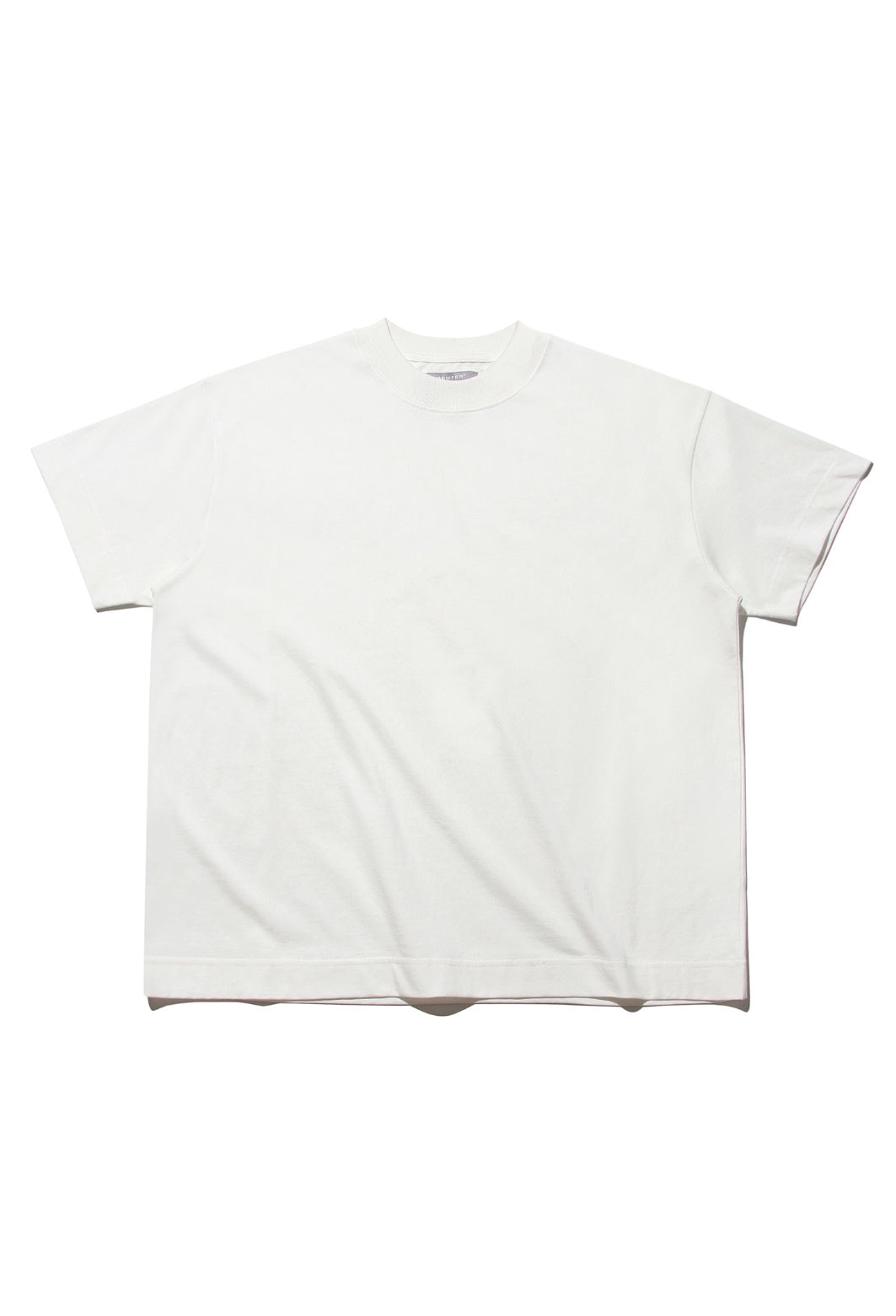 The Beuter Blank White Boxy T-Shirt