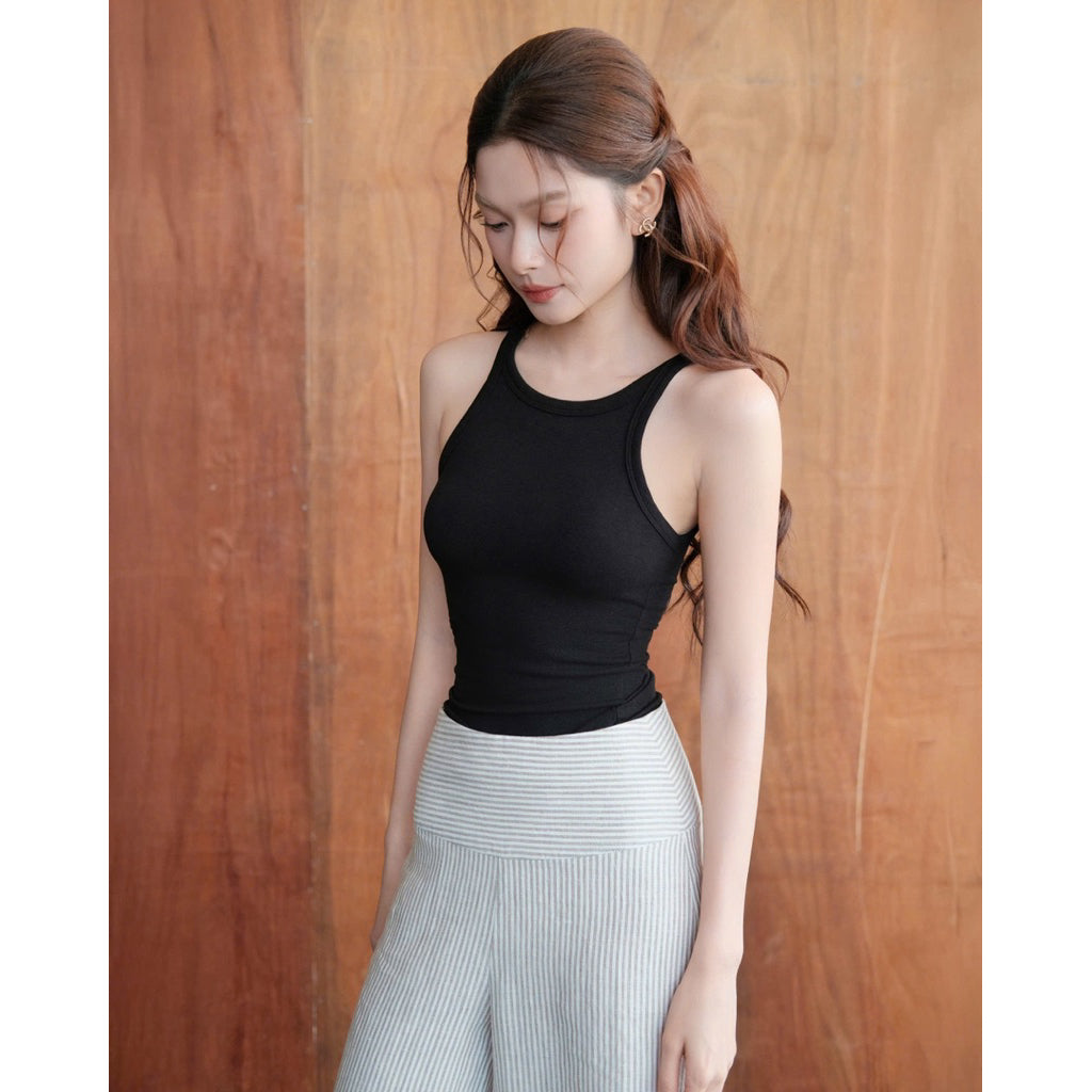 Rubies Chan Top