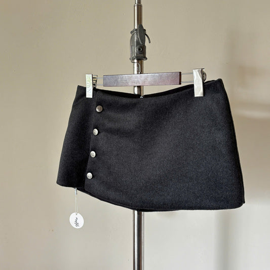 Nhabachtuot Wool Skirt With Metal Buttons