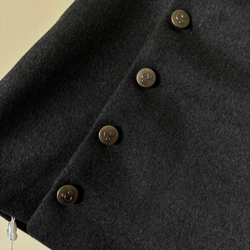 Nhabachtuot Wool Skirt With Metal Buttons