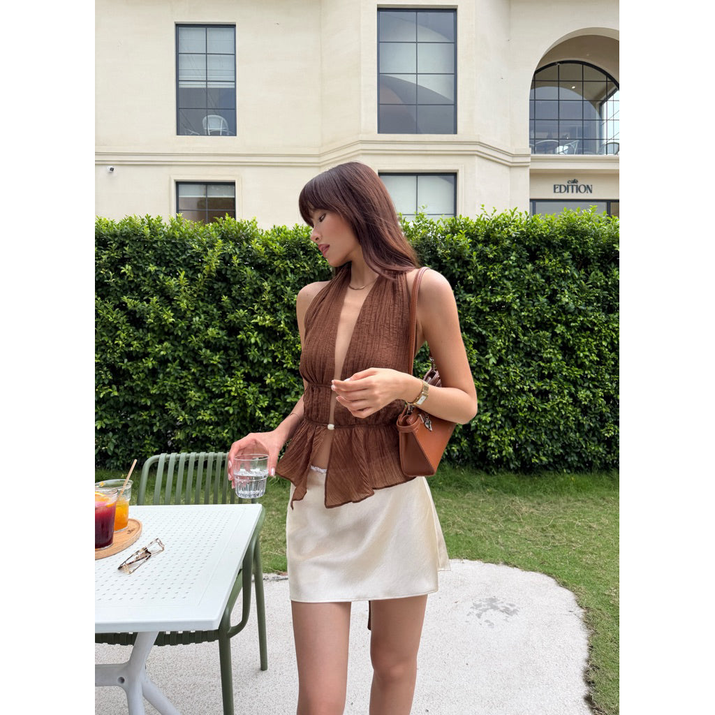 La Boutique Low-Rise Lace Silk Mini Skirt
