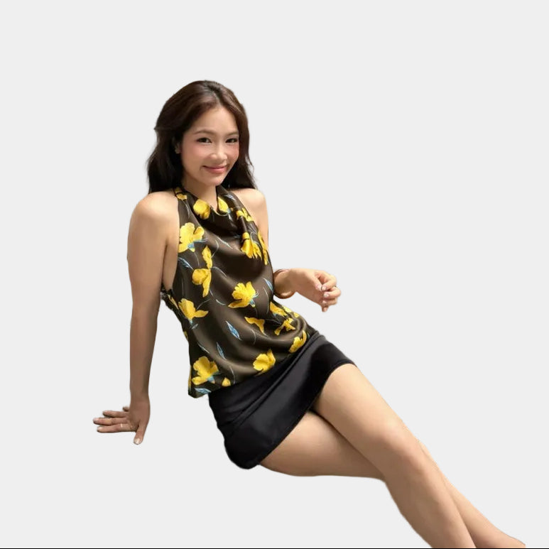 1member Manh Mai Skirt