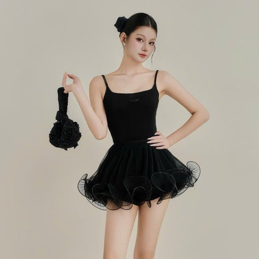 Colin Short Puffy Mesh Skirt