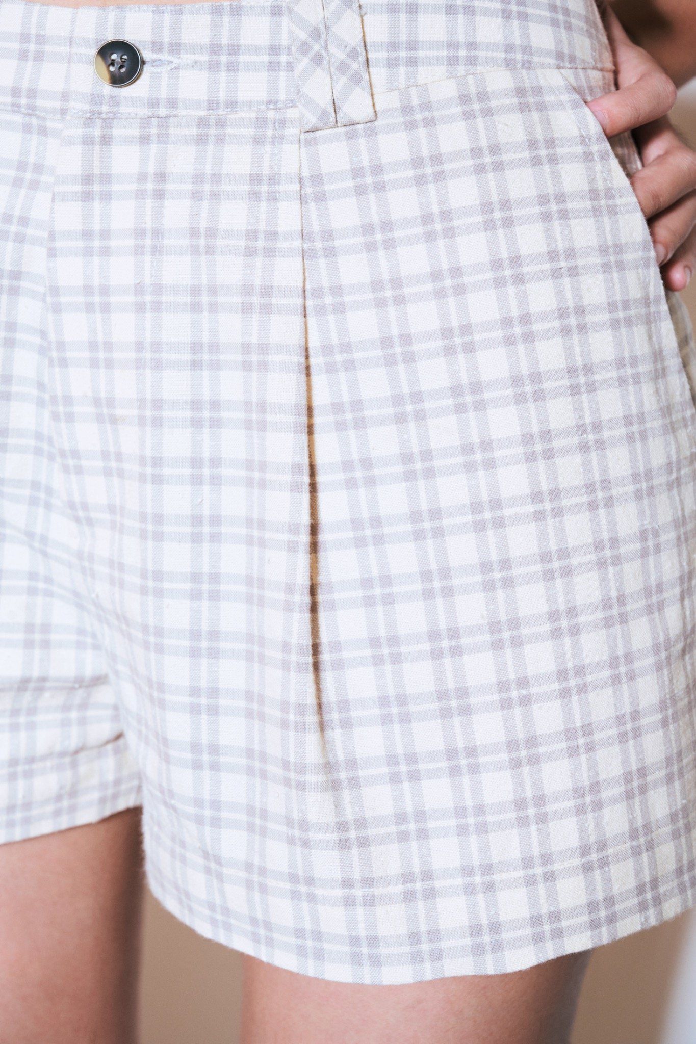 Libe Checked Shorts (Pre-order)