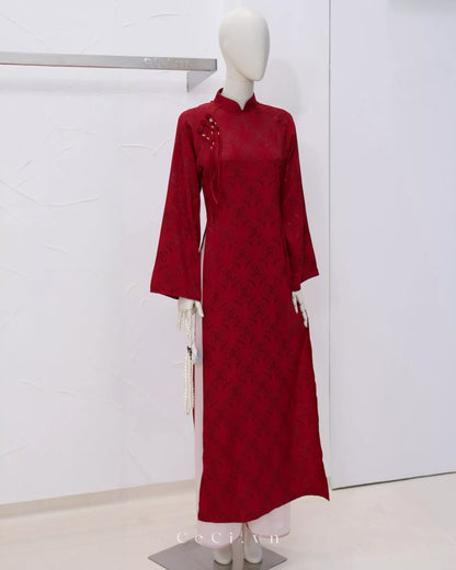 Ceci Chieu Giao Ao Dai