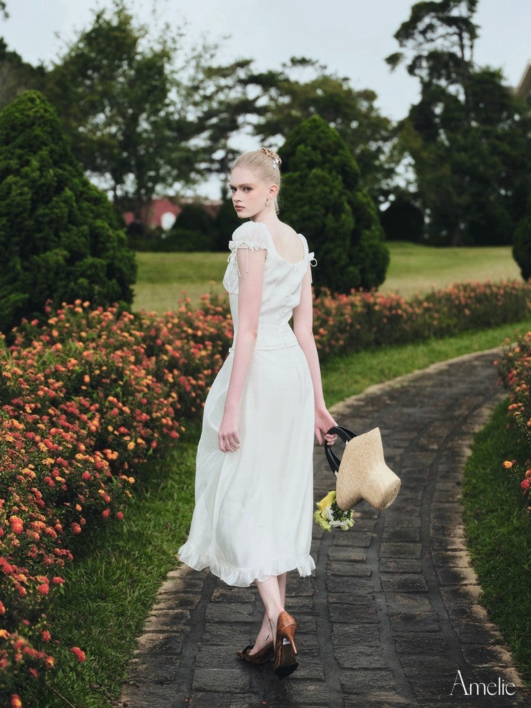 Amelie Corinna