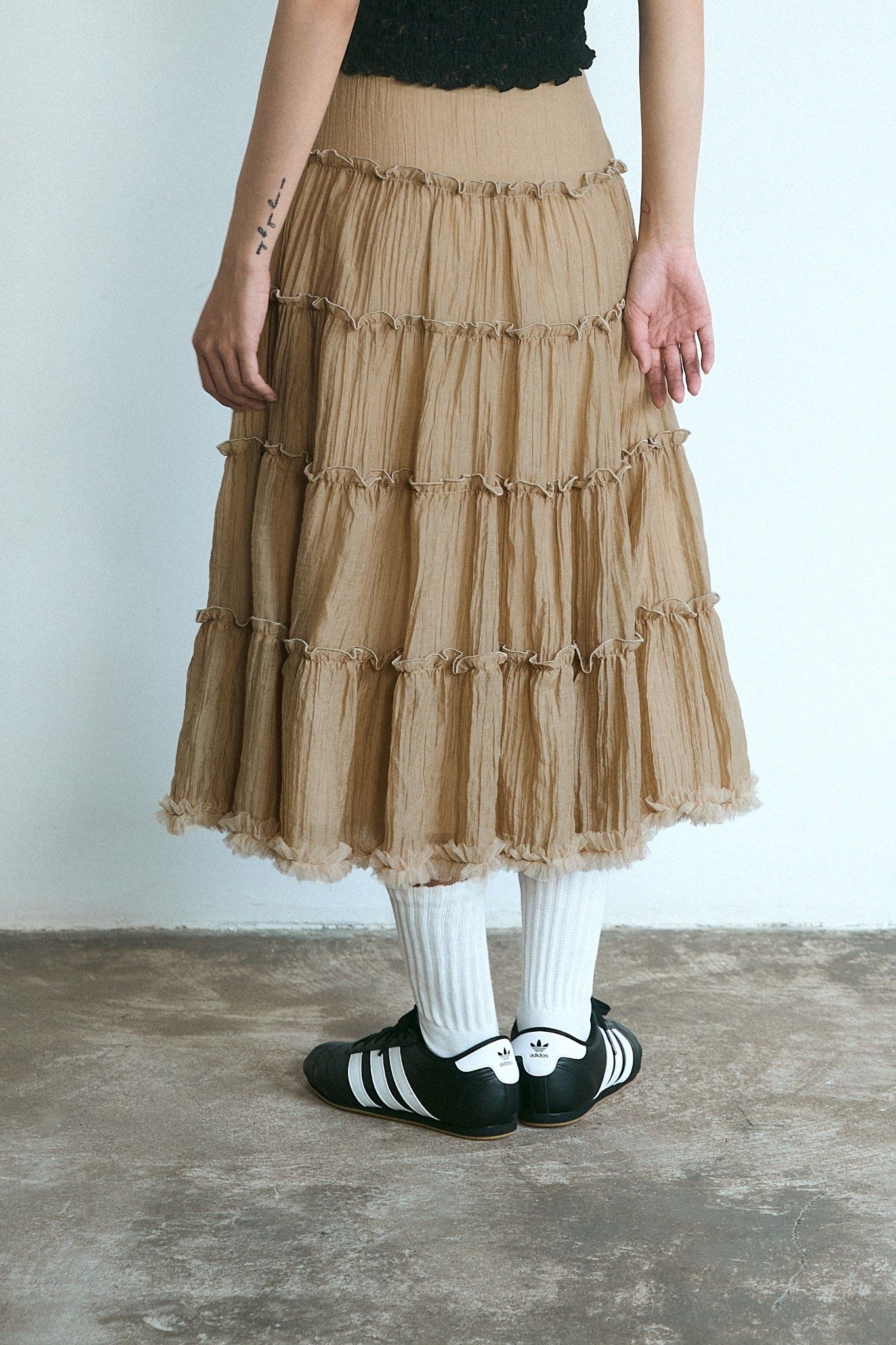 Libe Cream Ruffle Midi Skirt (Pre-order)