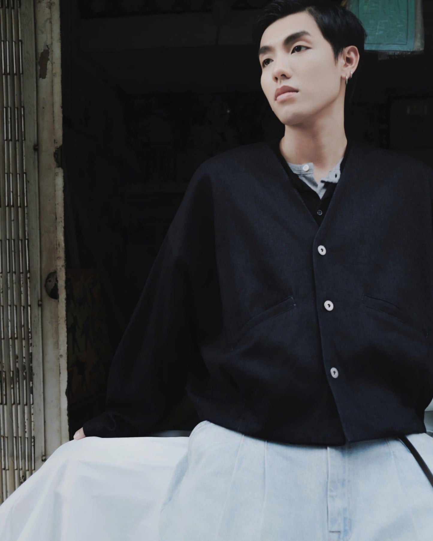 Hypnotism Curve Denim Cardigan