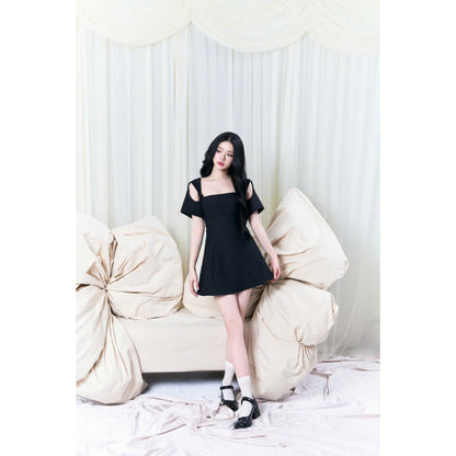 Aguja Daria Waist-Cinched Dress (Pre-order)