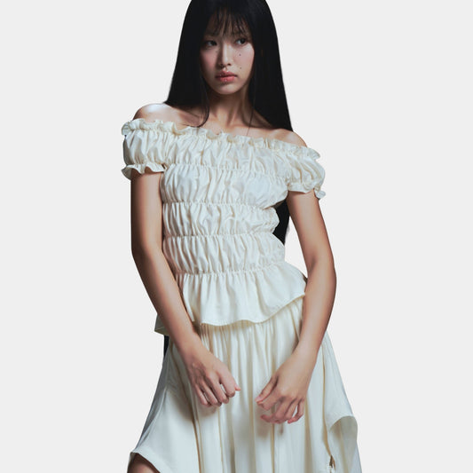 Bunny Hill Dawsey Top (Ivory) (Pre-order) - Em Clothing