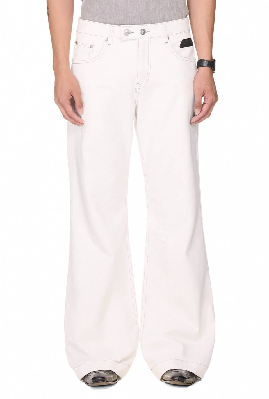 The Beuter Flare Raw Denim Jeans - Off-White