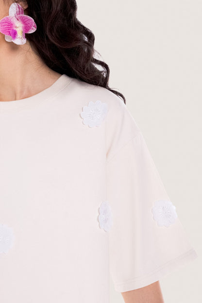 Libe Flowers Bloom Ivory T-Shirt (Pre-order)