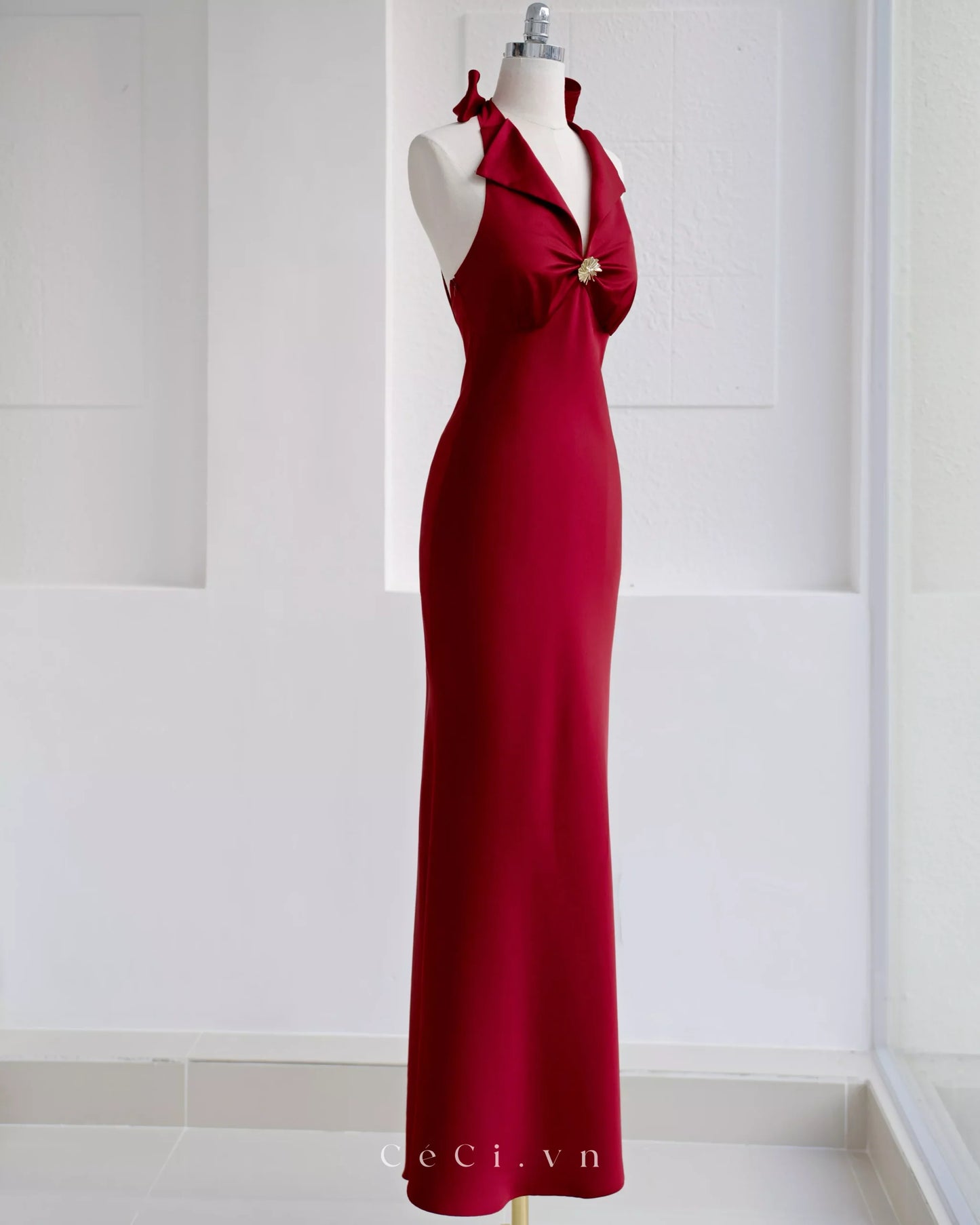 Ceci Gabrille Dress - Burgundy Noir