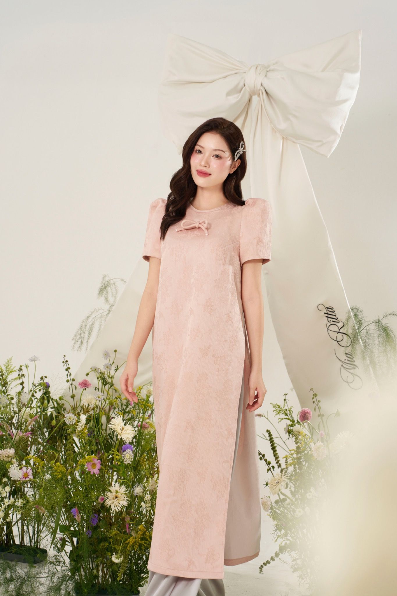 Miaritta Hy Ao Dai (Pre-order)