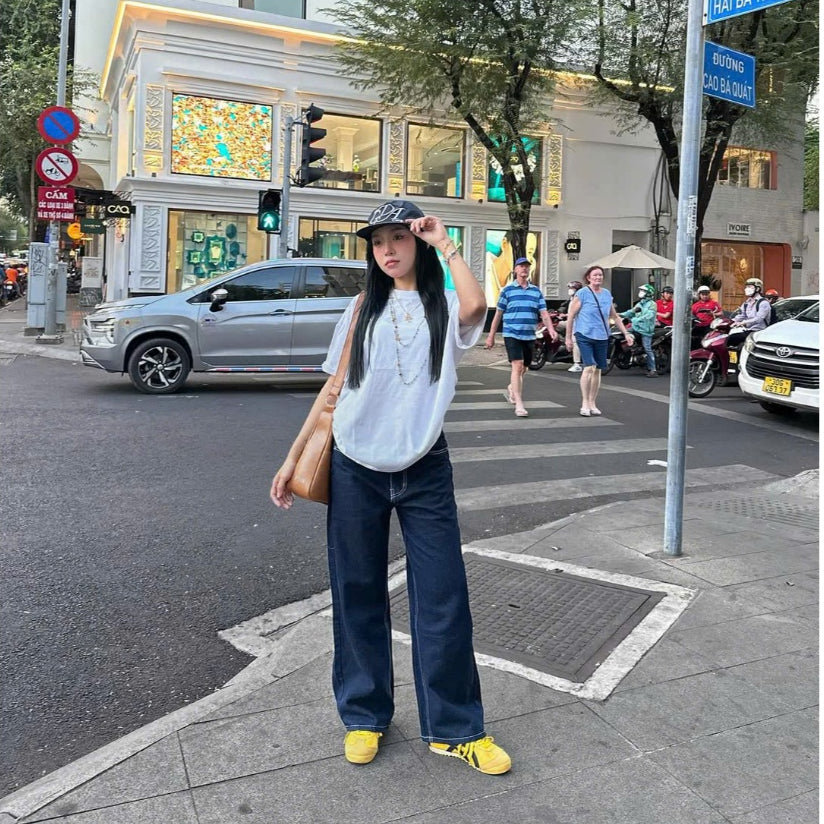 WHOSE Indigo Wide Straight Jeans