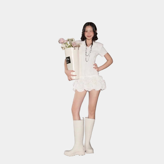 The Swan Jolibi Set