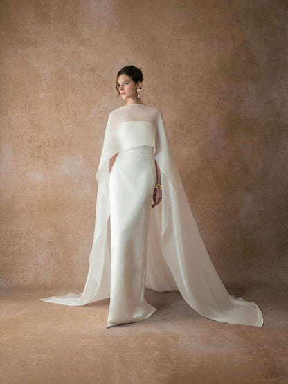 Kisserine Mivora Gown - White