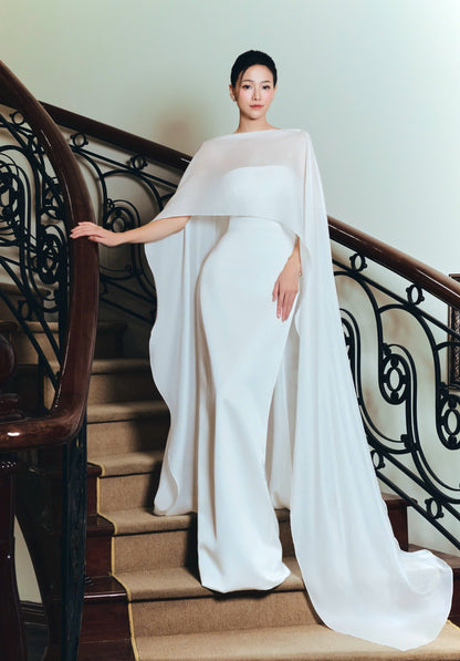 Kisserine Mivora Gown - White