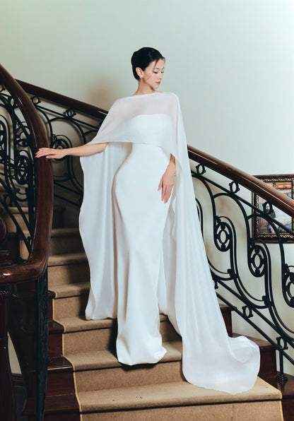 Kisserine Mivora Gown - White