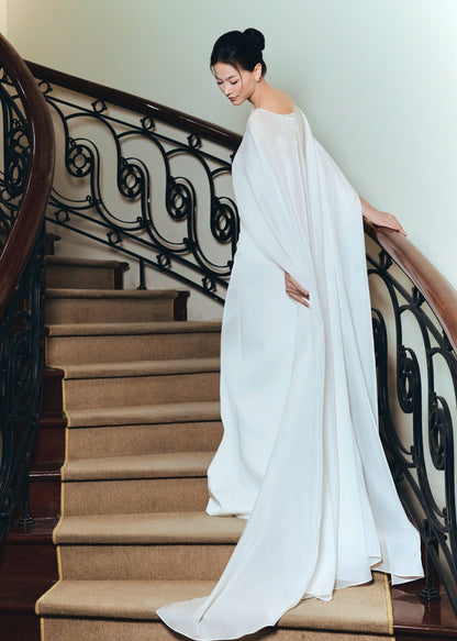 Kisserine Mivora Gown - White