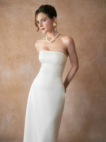 Kisserine Mivora Gown - White