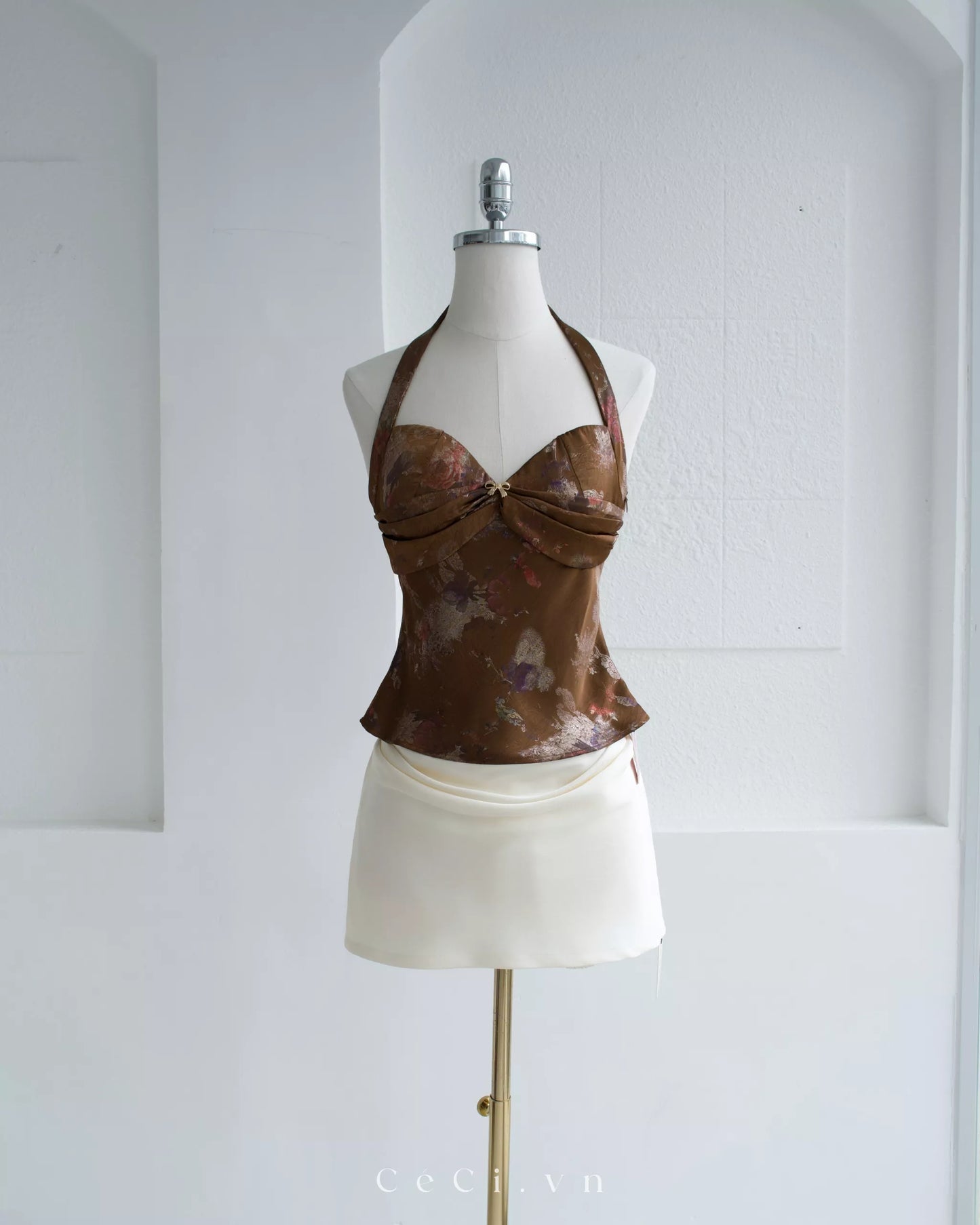 Ceci Lucia - Brown