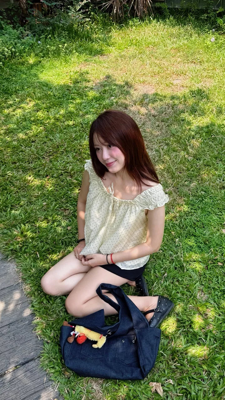 17.official Lacie Top