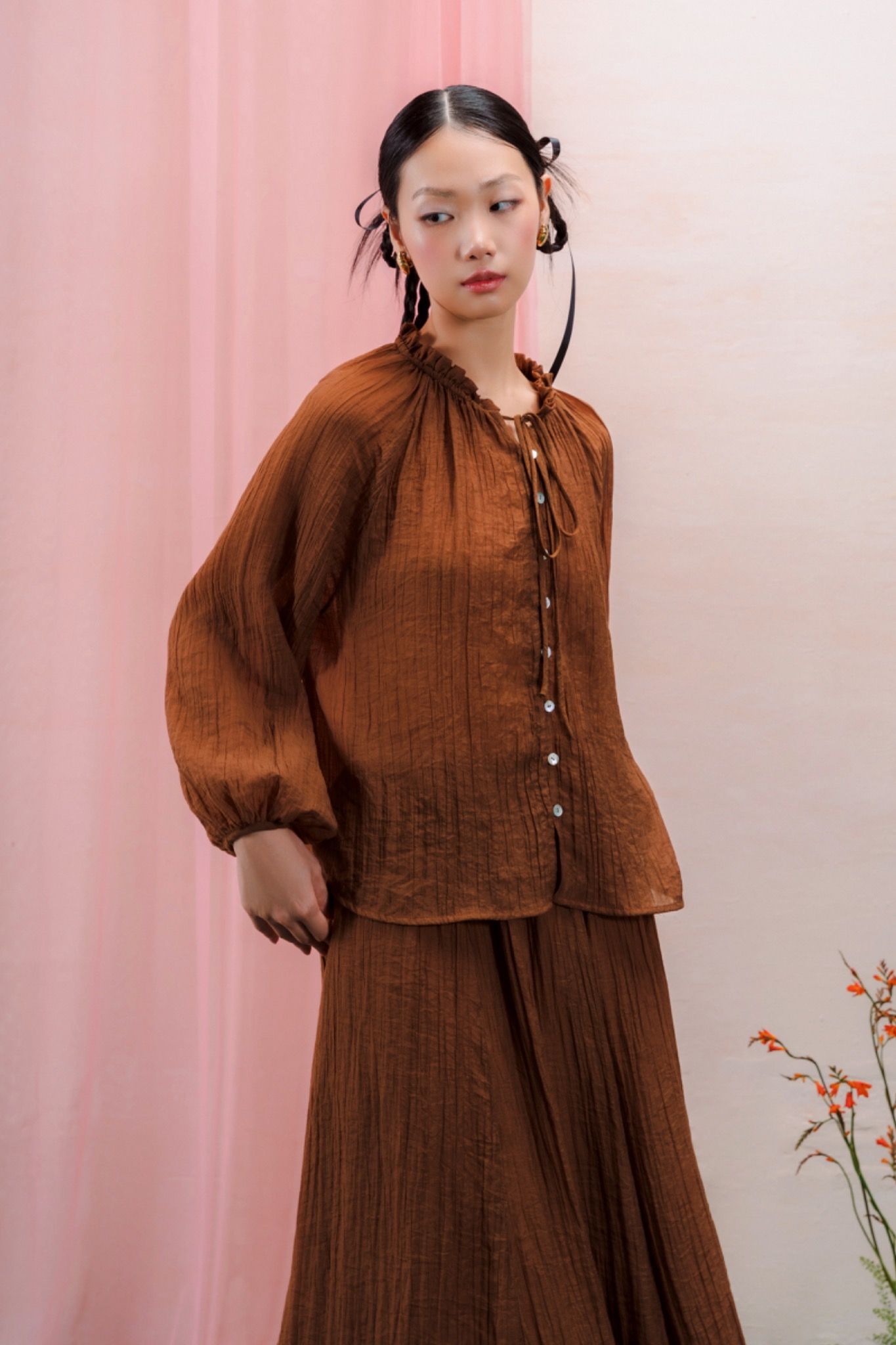 Libe Lantern Sleeves Blouse (Pre-order)