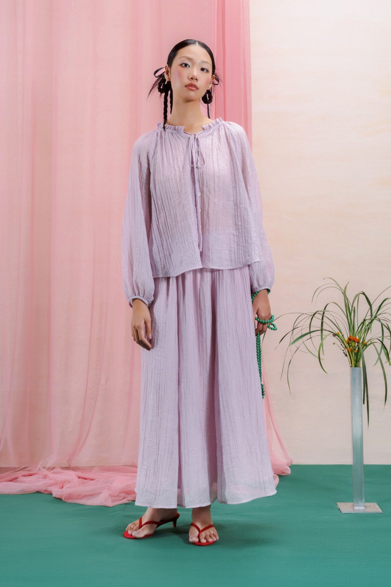Libe Lantern Sleeves Blouse (Pre-order)