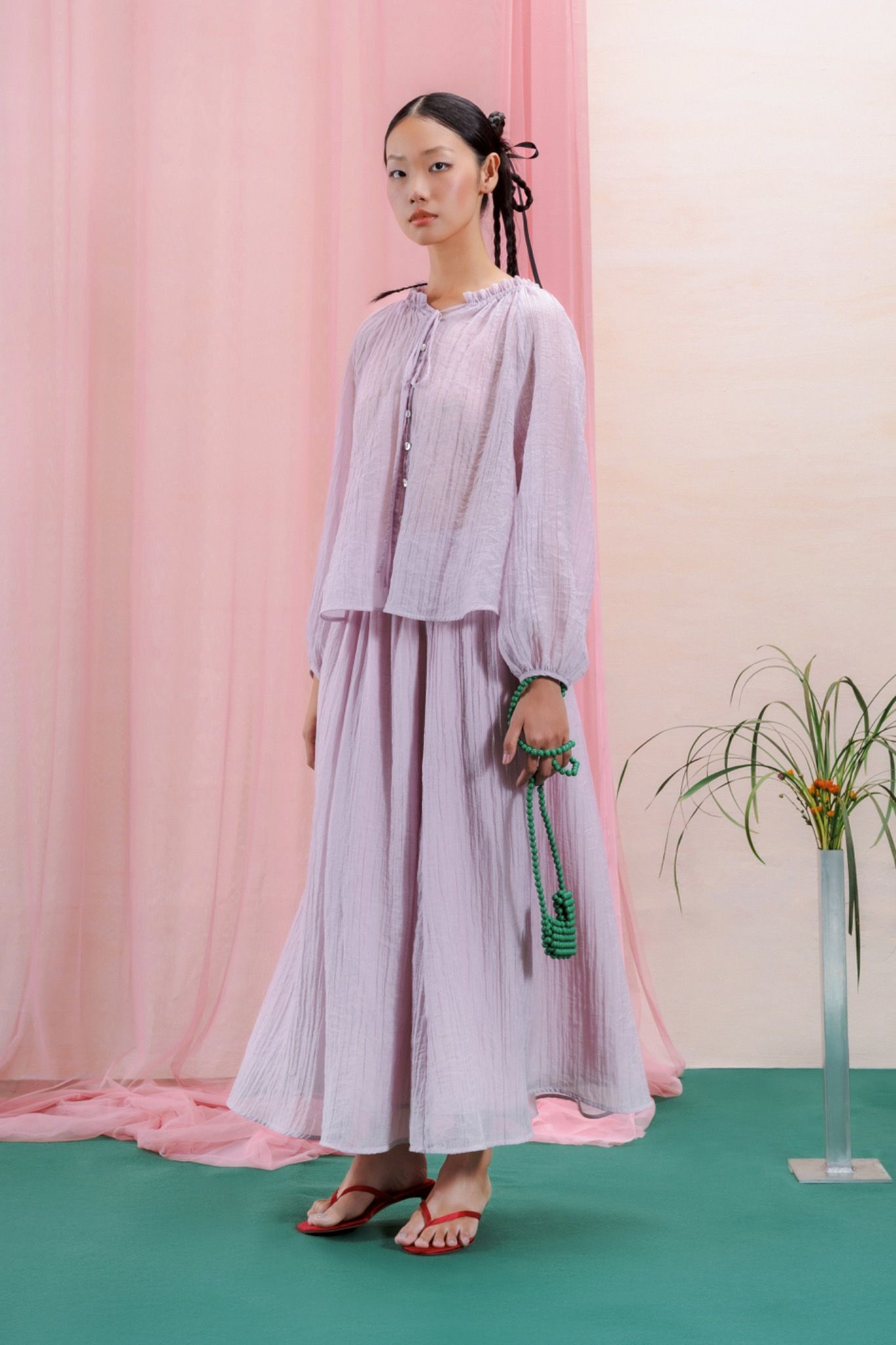 Libe Lantern Sleeves Blouse (Pre-order)