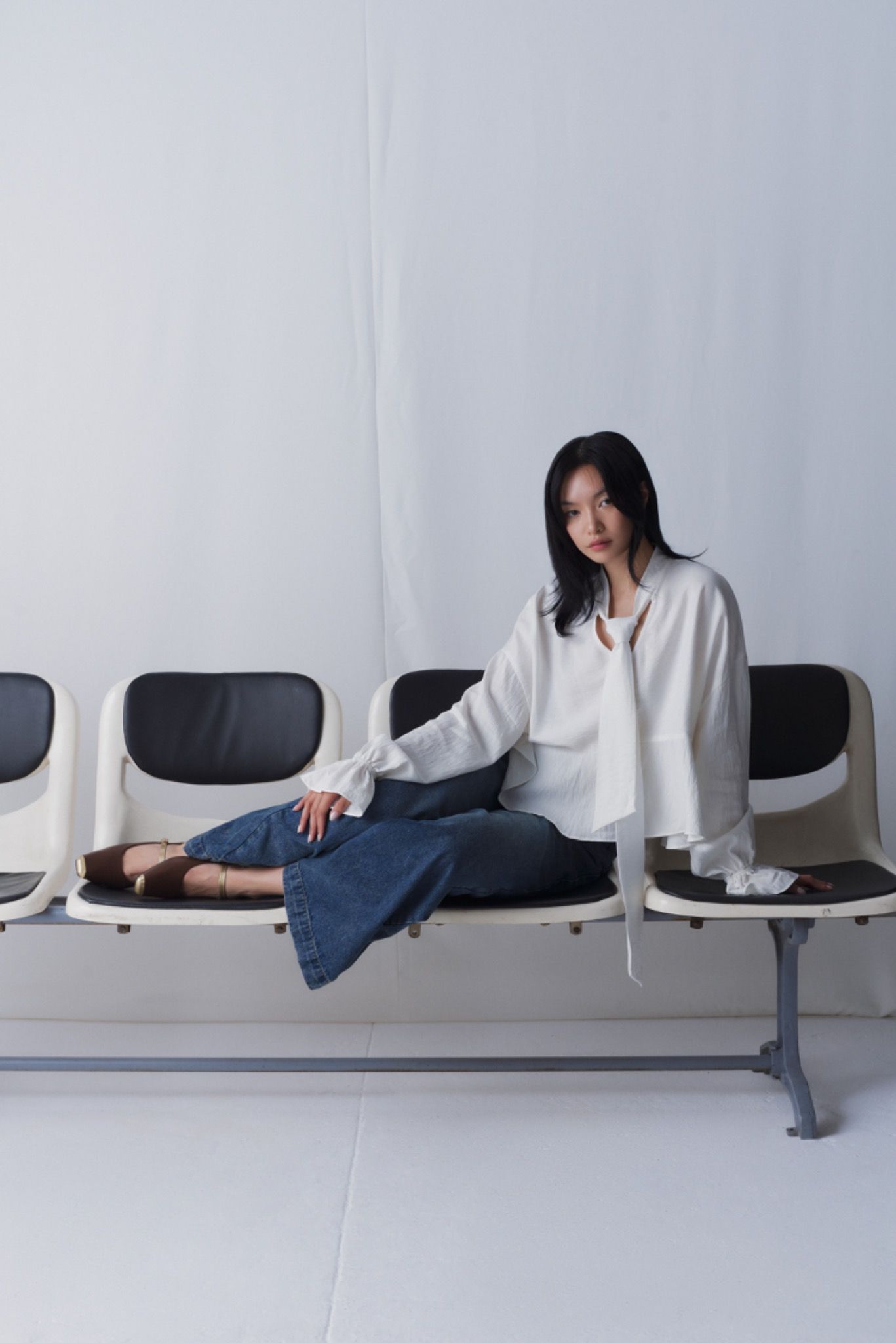 Libe Long Sleeve V-Neck Top (Pre-order)