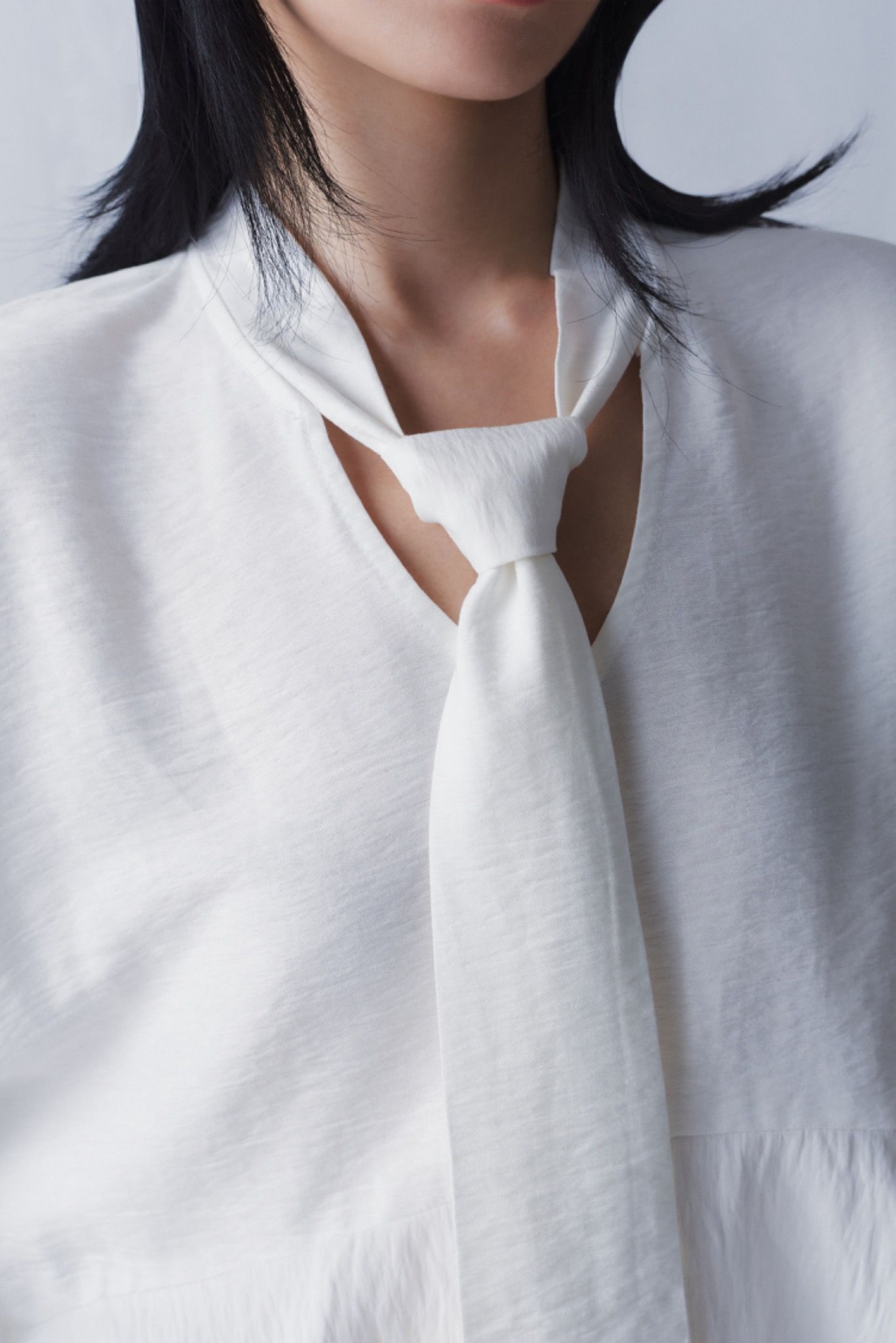 Libe Long Sleeve V-Neck Top (Pre-order)