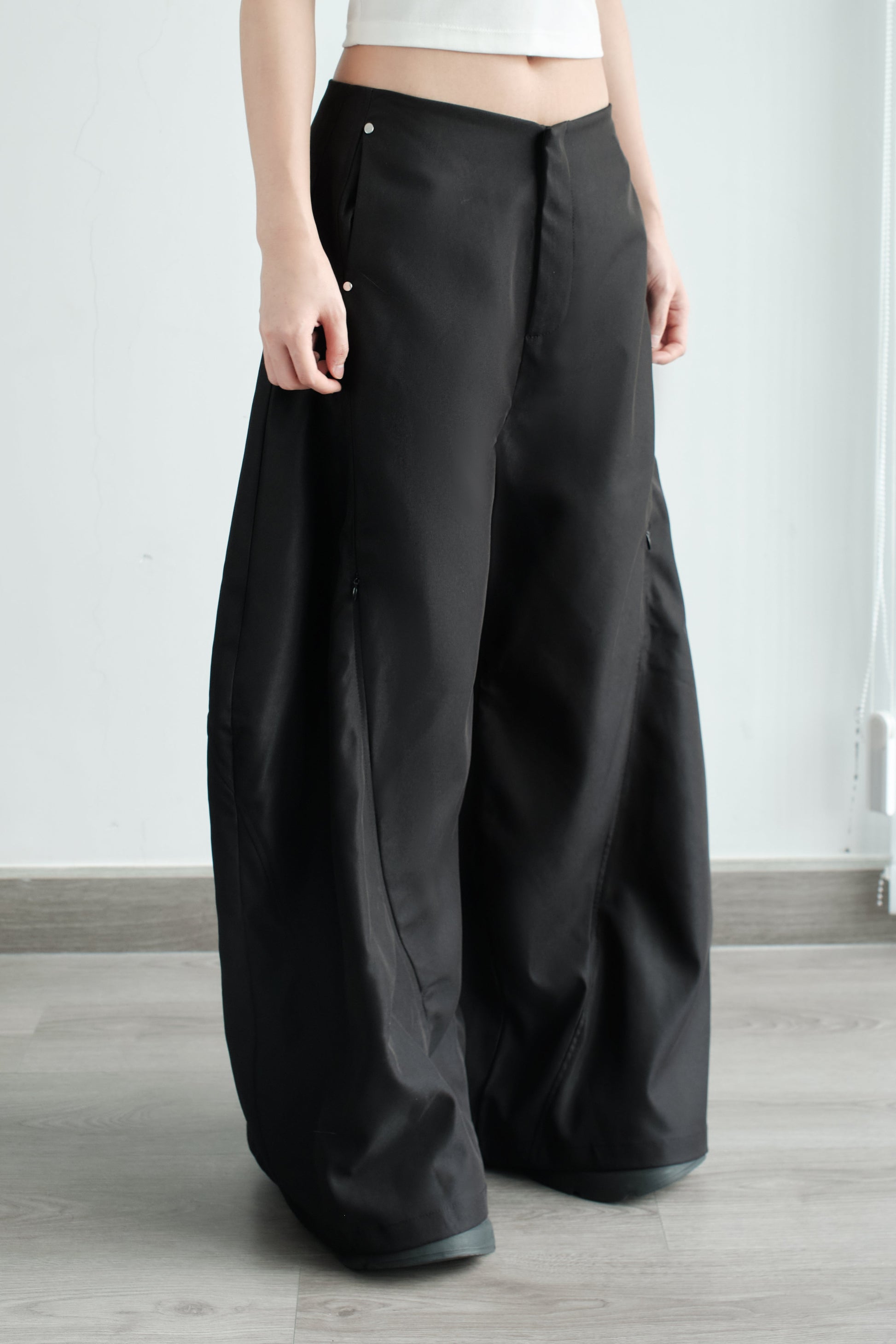 Bunny Hill Ludovic Pants (Black) (Pre-order) - Em Clothing