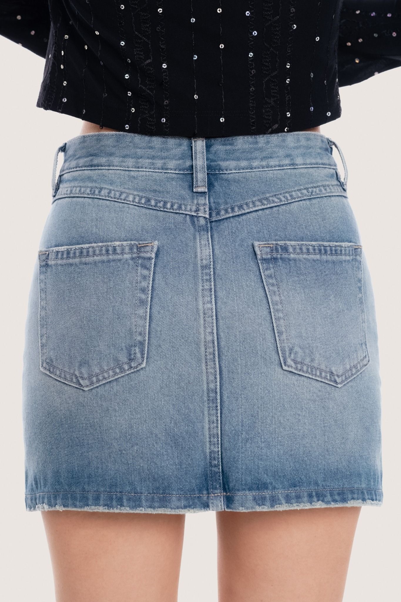 Libe Medium Blue Wash Denim Mini Skirt (Pre-order)